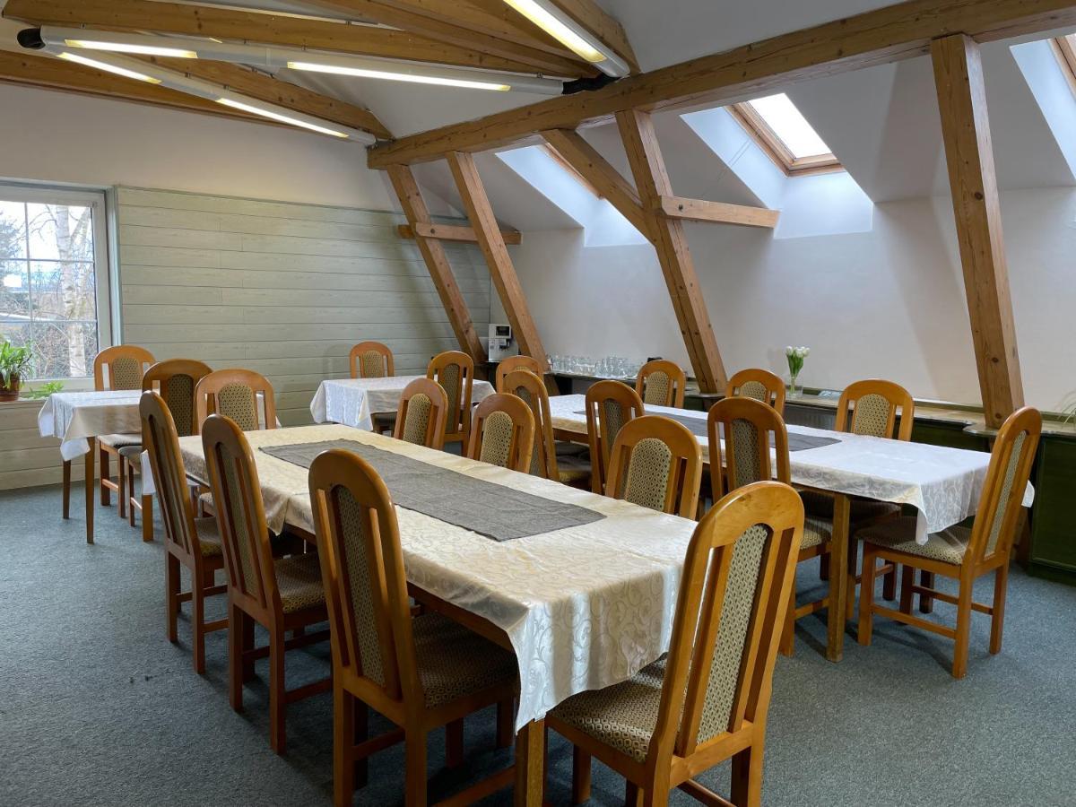 Hotel COLCHI Uničov Buitenkant foto
